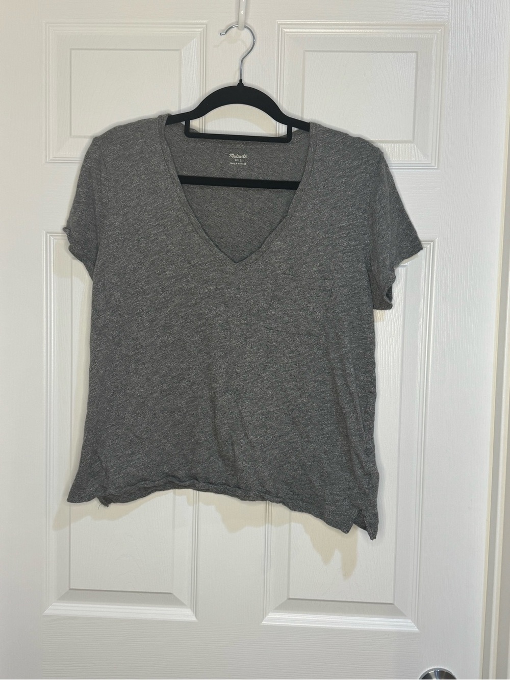 Madewell Gray V-Neck Short Sleeve Tee